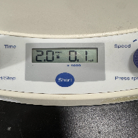 Eppendorf 5415 D Centrifuge image 2